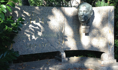 Denkmal Robert Stolz, 1010 Stadtpark.JPG