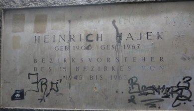 Gedenktafel Heinrich Hajek, 1150 Oeverseestraße 13-19.JPG