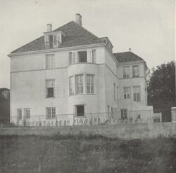 Villa Bernatzik.jpg