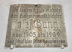 Gangl-Gedenktafel-Schönbrunnerstraße.jpg