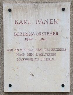 Gedenktafel Karl Panek, 1170 Neuwaldegger Straße 50-54.jpg