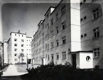 Wohnhausanlage Fuchsröhrenstraße: Innenhof