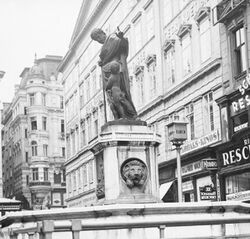 Josefsbrunnen 1930.jpg