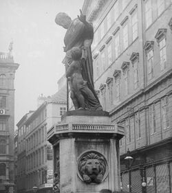 Josefsbrunnen 1898.jpg