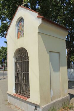 Rochuskapelle, Erzherzog-Karl-Straße, Ecke Hausfeldstraße.JPG