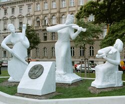 Vivaldi-Denkmal.jpg