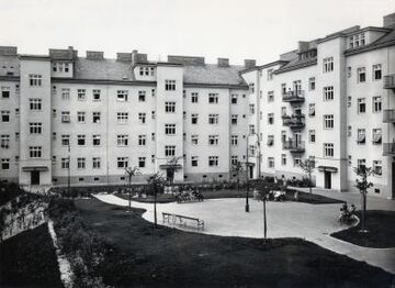 Wohnhausanlage Budinskygasse: Innenhof