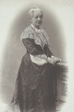 Bertha Hartmann.jpg