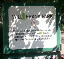 Parkbenennungstafel 1050 Willi Frank Park.jpg