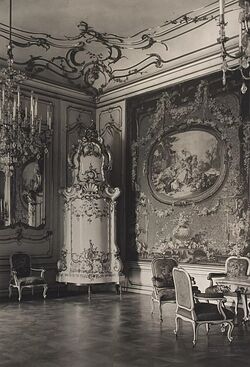 Amalienburg Boucherzimmer.jpg