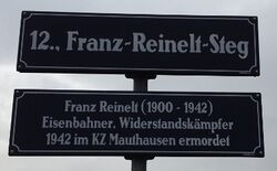 Erläuterungstafel Franz Reinelt, 1120.JPG