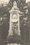 Grabdenkmal Adolf Lorenz.jpg