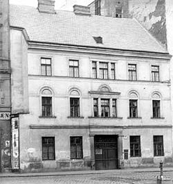 Schreyschesstiftungshaus.jpg