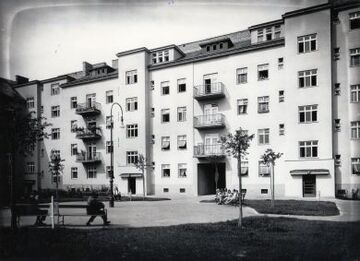 Wohnhausanlage Budinskygasse: Innenhof