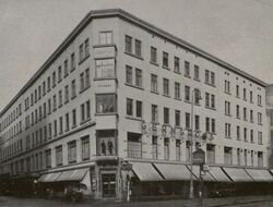 Mariahilfer Straße 38-40 Gerngross.jpg