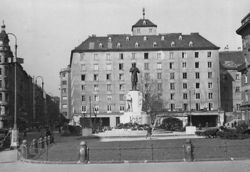 Dr.-Karl-Lueger-Platz.jpg