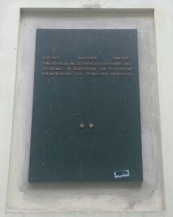 Gedenktafel für Opfer von Rassismus und Faschismus, TU Wien, 1040 Karlsplatz 13.jpg