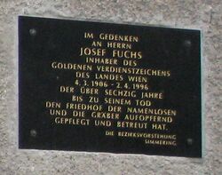 Fuchs-Gedenktafel-FriedhofderNamenlosen.jpg