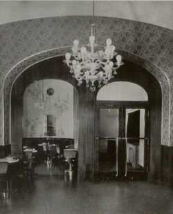 Café Heinrichhof Fensterlogen 1935.jpg